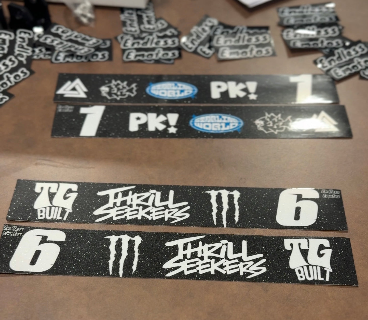 Tuttio Custom Swing arm Decal (2 pack)